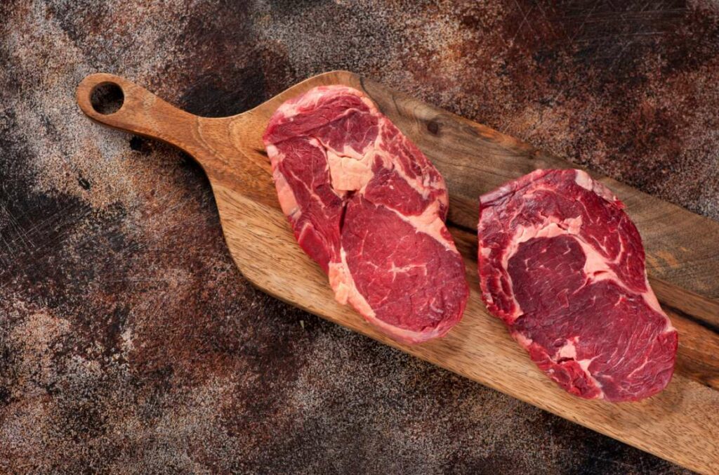 Die Kunst des Alterns von Fleisch Warum gereiftes Fleisch besser schmeckt