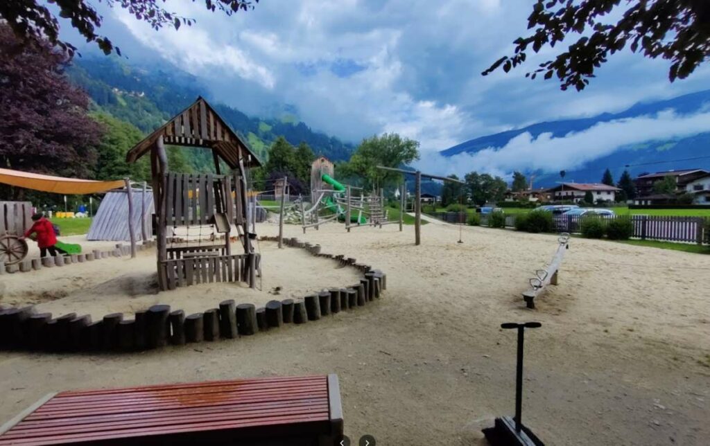 Spielplatz 3